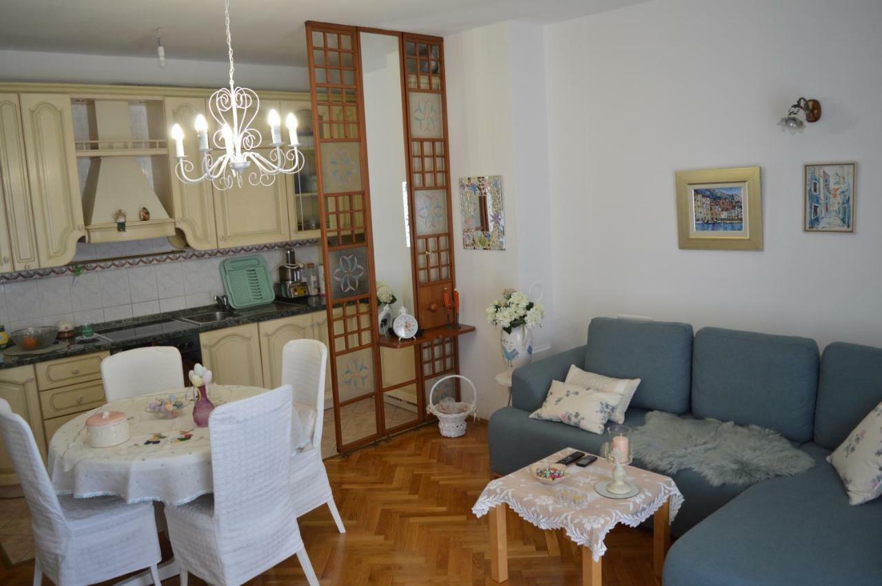 Apartments Sunce Макарска Экстерьер фото